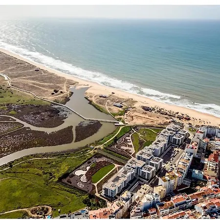Bayline Beachfront Pools, & Gym